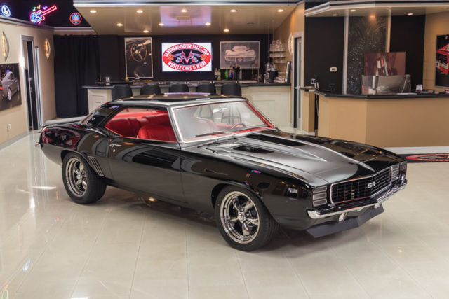 1969 Chevrolet Camaro - photo 9