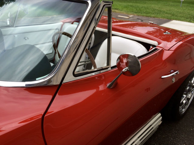 1965 Chevrolet Corvette - photo 8