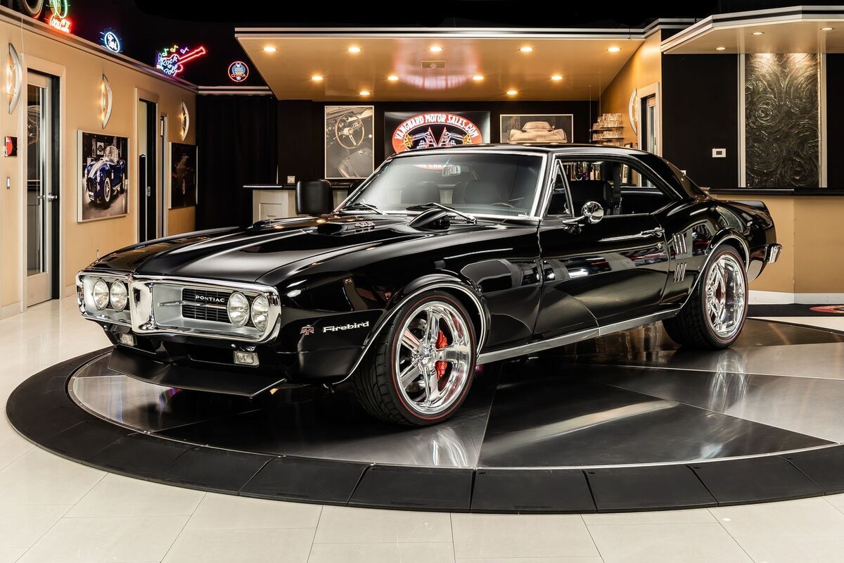 1967 Pontiac Firebird Restomod
