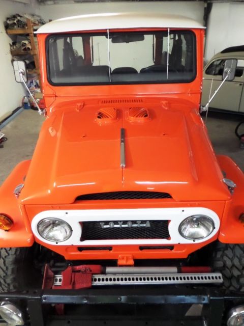 1971 Toyota Land Cruiser FJ40 - photo 2
