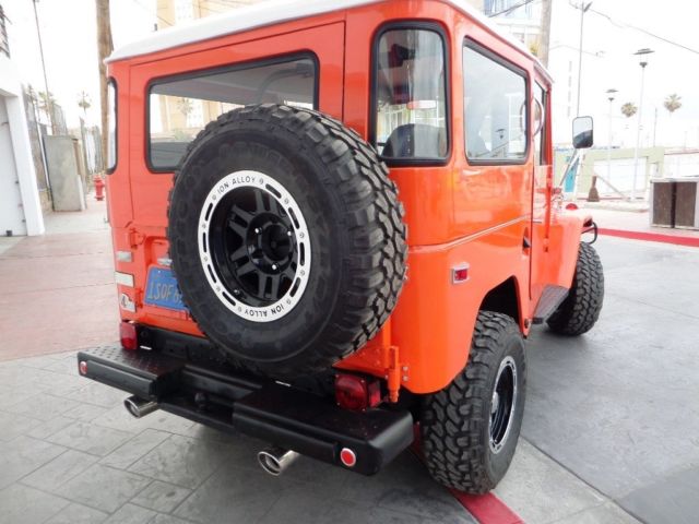 1971 Toyota Land Cruiser FJ40 - photo 4