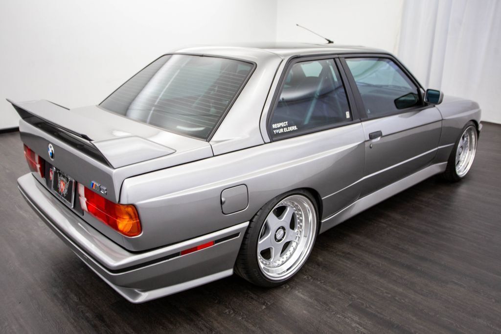 1988 BMW M3 - photo 10