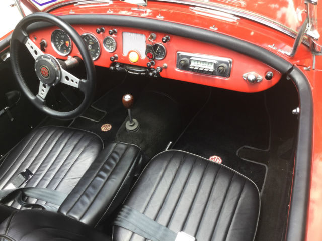 1957 MG MGA 2 Door Roadster - photo 9