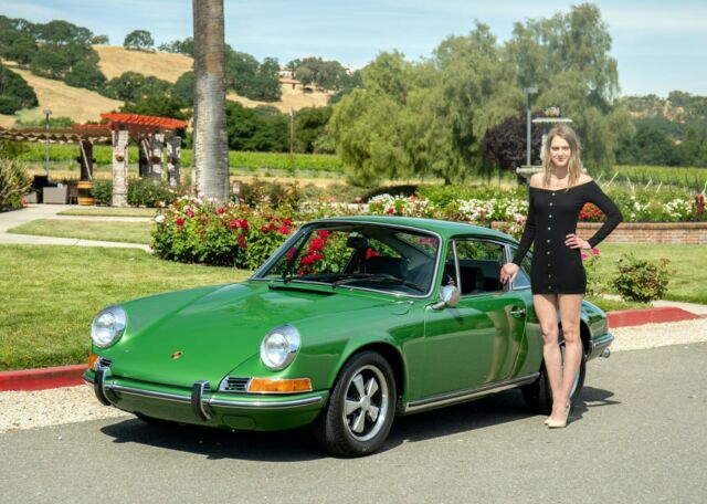 RESTORED 1-OWNER 1971 PORSCHE 911 COUPE SOLID ORIG FLRS 55K MILES ALL #'S MATCH 1971 Porsche 911 T Coupe