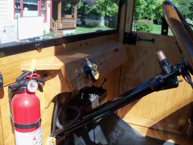 1923 Ford Model T stake side flat bed - photo 5