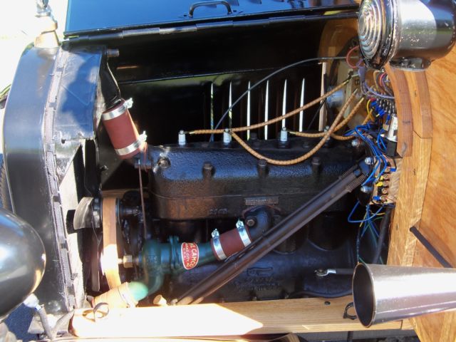 1923 Ford Model T stake side flat bed - photo 8