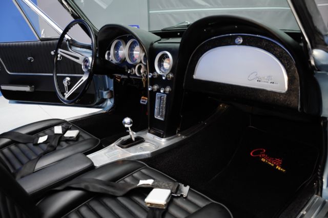 1963 Chevrolet Corvette - photo 11