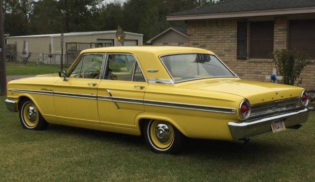 1964 Ford Fairlane 500 SEDAN 4-DOOR - photo 2