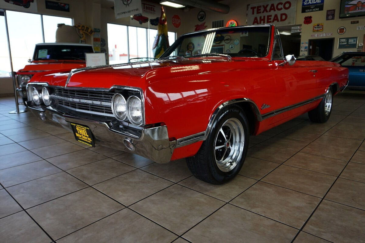 1965 Oldsmobile Cutlass Convertible - photo 3