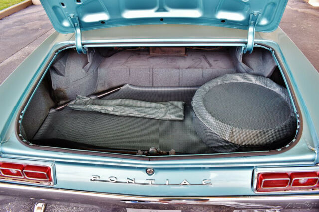 1967 Pontiac Le Mans Spectacular 326 V8, Automatic, Power Top - photo 10