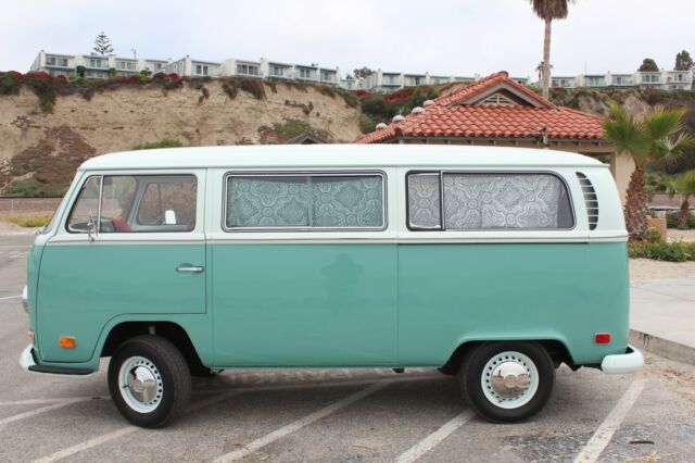 1971 Volkswagen Bus/Vanagon Deluxe - photo 5