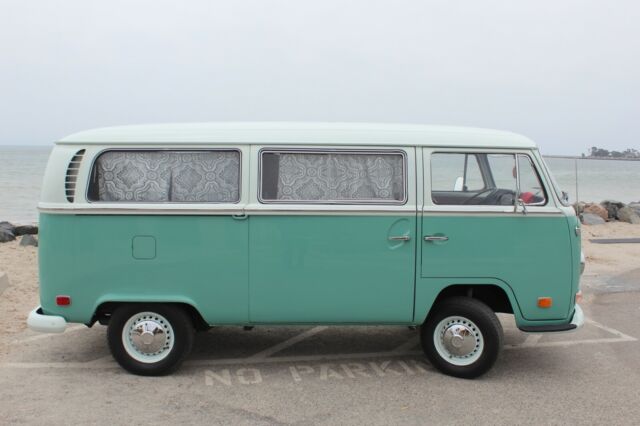1971 Volkswagen Bus/Vanagon Deluxe - photo 7