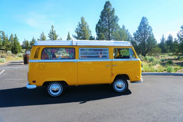 1972 Volkswagen Bus/Vanagon - photo 4
