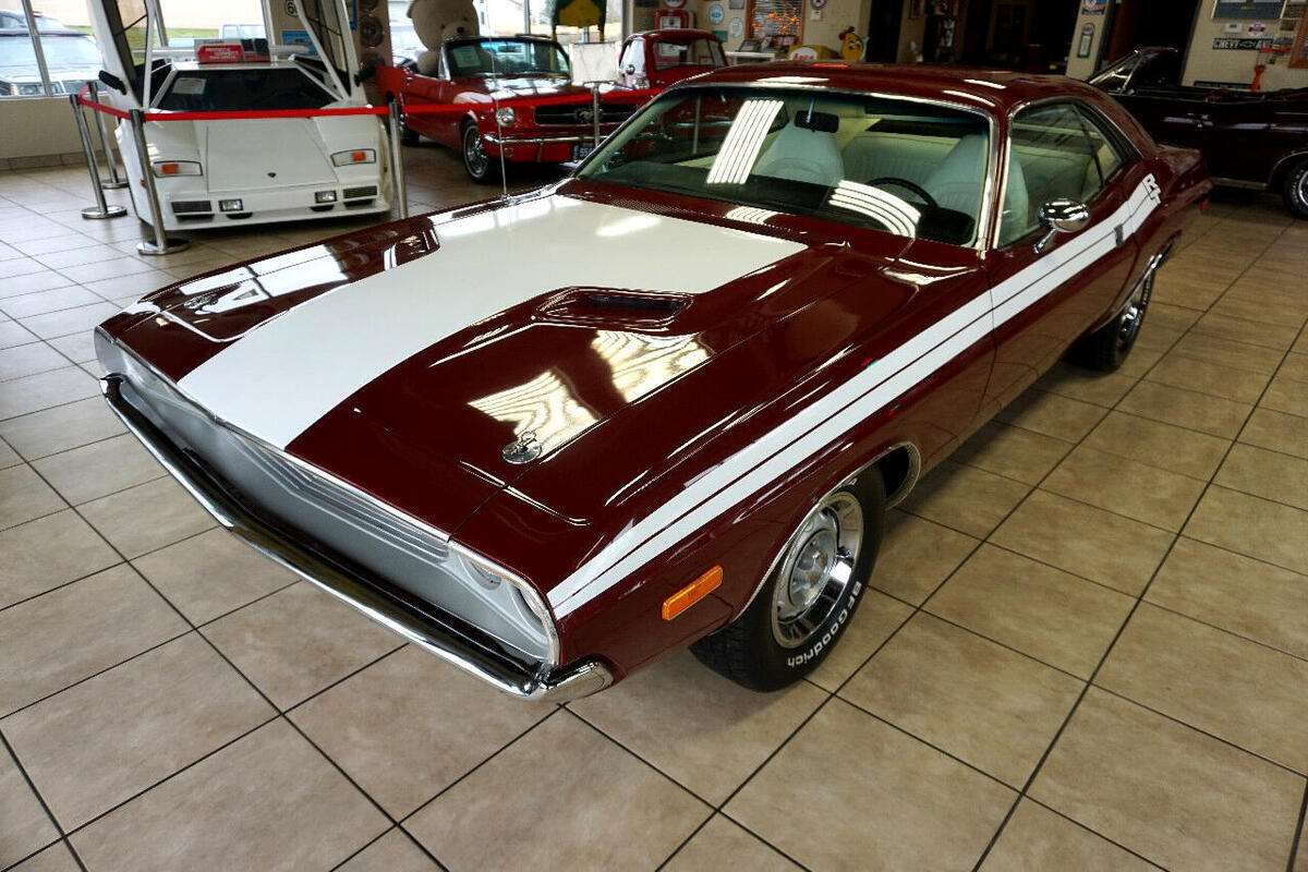 1974 Dodge Challenger 2dr Cpe R/T Classic - photo 3