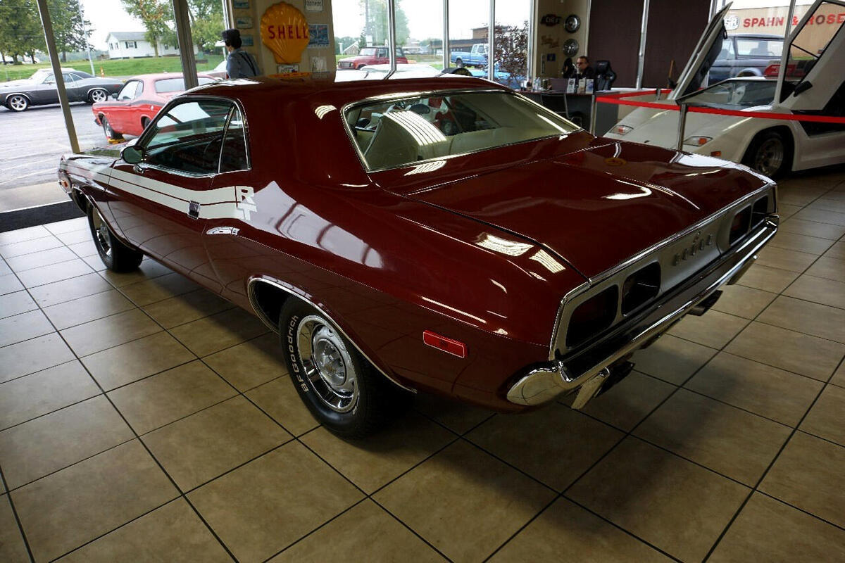 1974 Dodge Challenger 2dr Cpe R/T Classic - photo 6