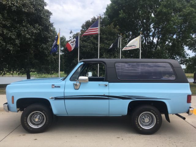 1975 Chevrolet Blazer Custom Deluxe - photo 2
