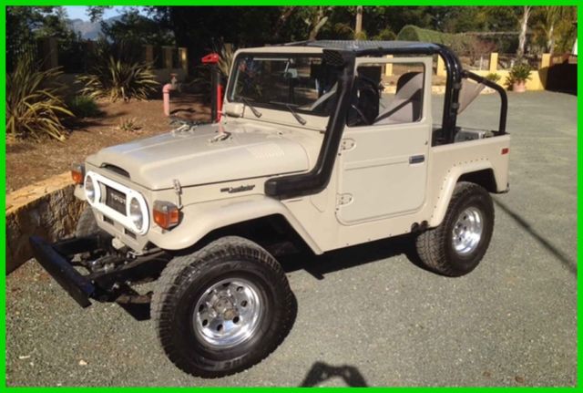 Restored 1975 Toyota Land Cruiser 4.2L/4Sp PS 4WPDB Soft and Hard Tops 1975 Toyota Land Cruiser