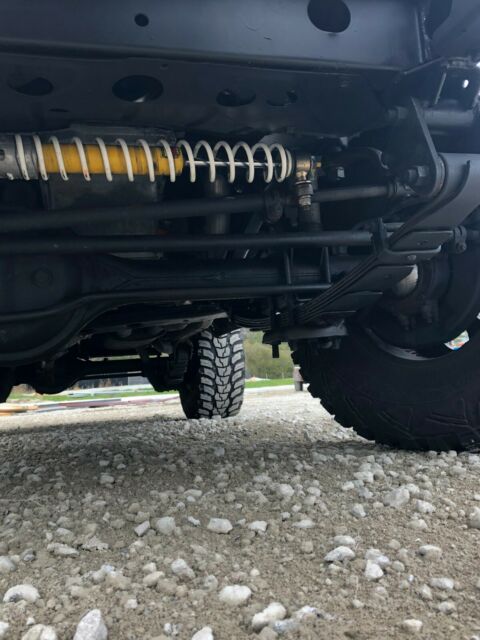 1985 Toyota Land Cruiser FJ60 - photo 10