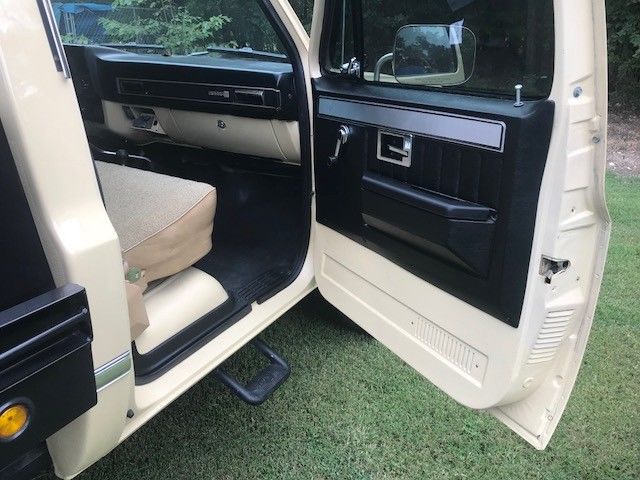 1980 Chevrolet C/K Pickup 3500 SIERRA - photo 11