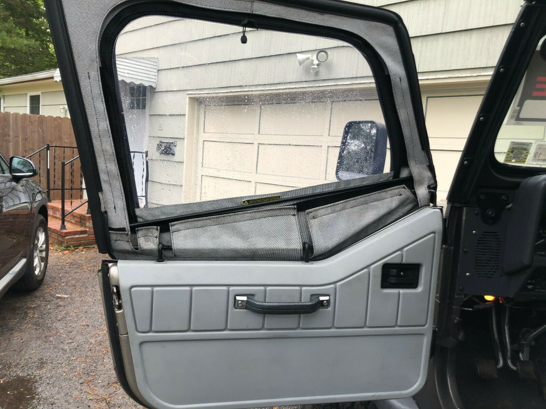 1989 Jeep Wrangler - photo 12