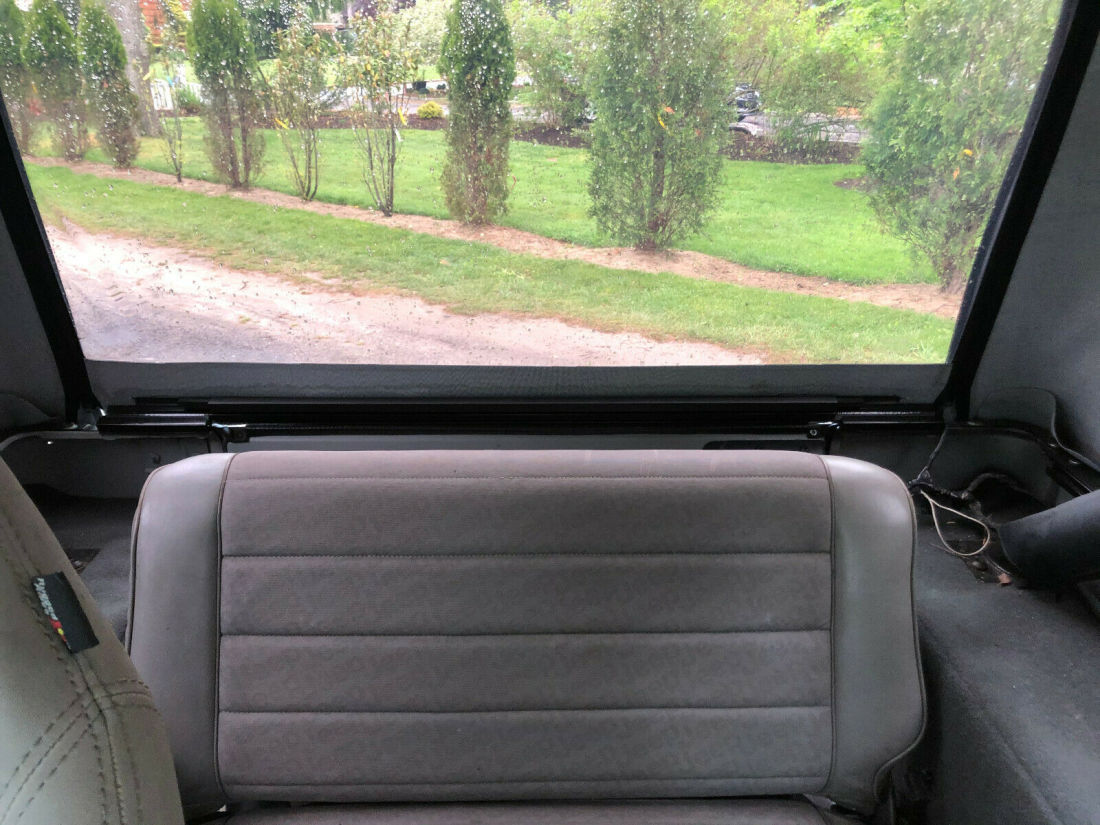 1989 Jeep Wrangler - photo 13