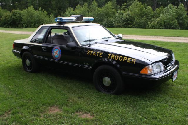 1991 Ford Mustang LX - photo 2