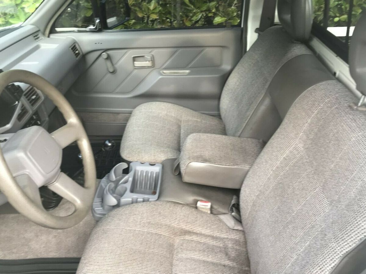 1992 Isuzu Pickup 4x4 - photo 10