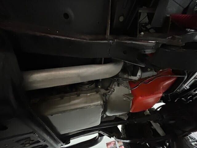 1993 Jeep Wrangler - photo 8