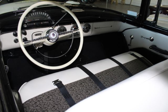 1955 Ford Fairlane Victoria - photo 11