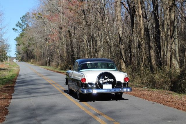 1955 Ford Fairlane Victoria - photo 2
