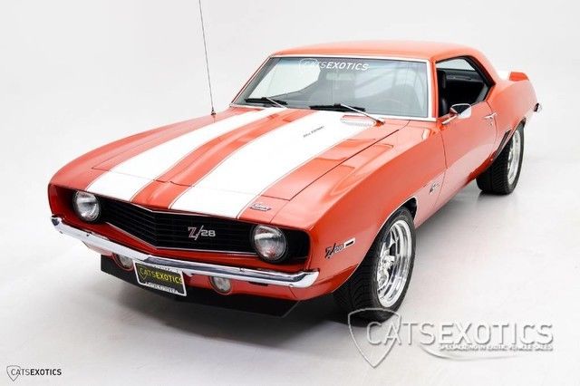 Restored 350 V8 M21 Tranny 10 Bolt Rear Centerline Wheels Custom Stereo 1968 1969 Chevrolet Camaro Z/28