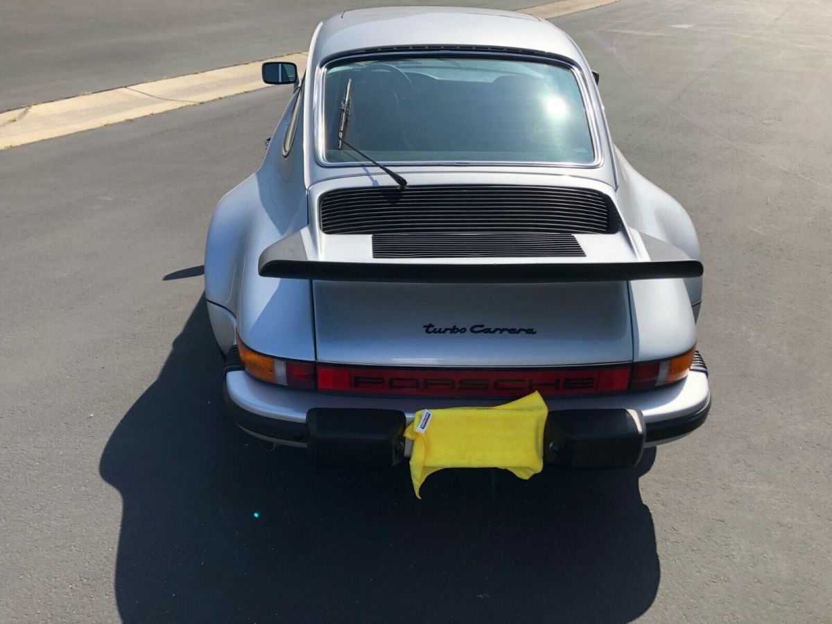1977 Porsche 911 - photo 6
