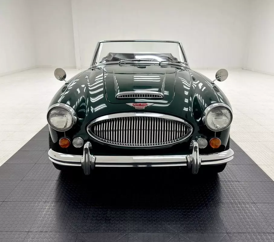 1967 Austin-Healey 3000 MK III Roadster - photo 11