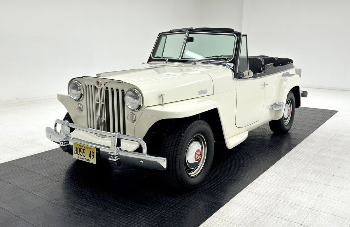 1949 Willys Jeepster - photo 2
