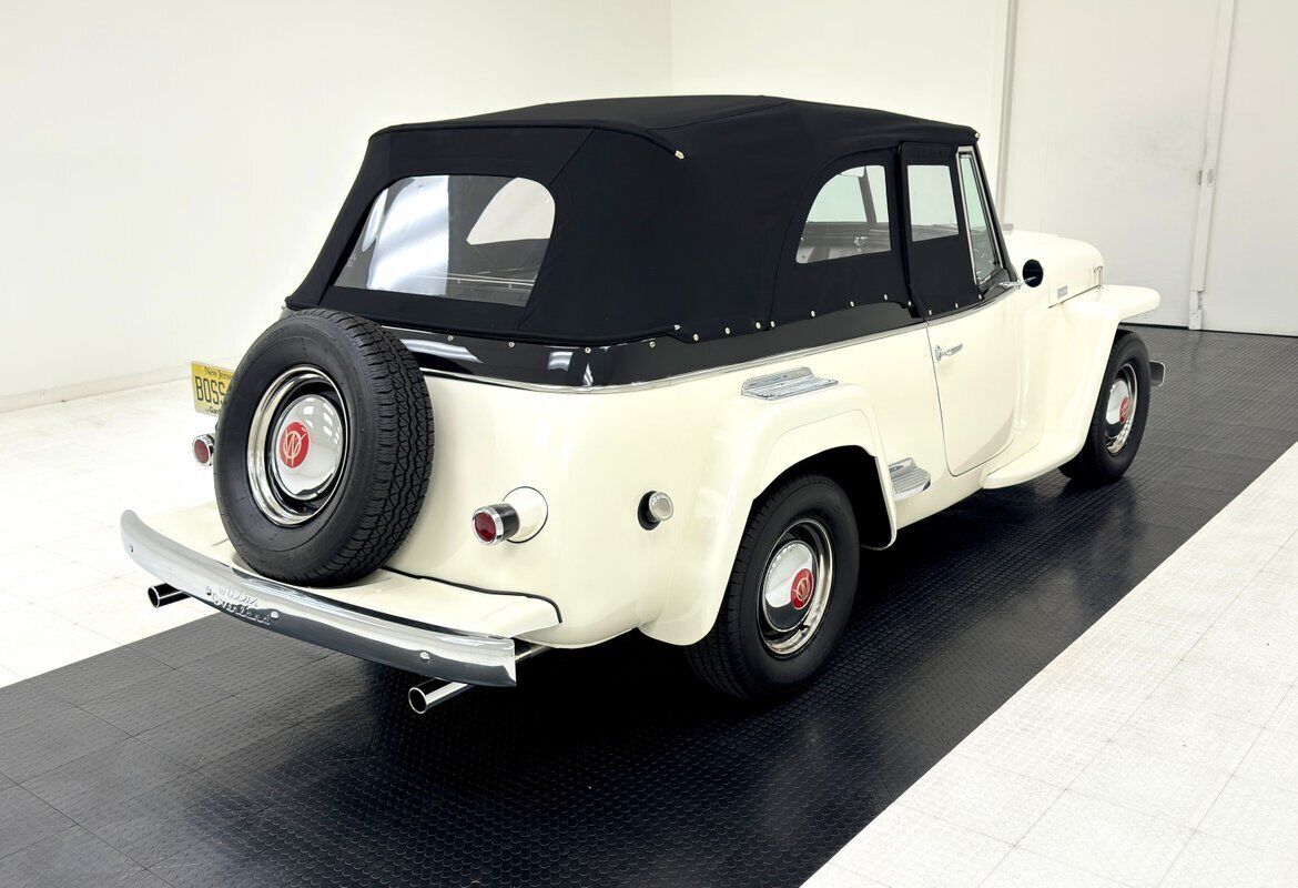 1949 Willys Jeepster - photo 8