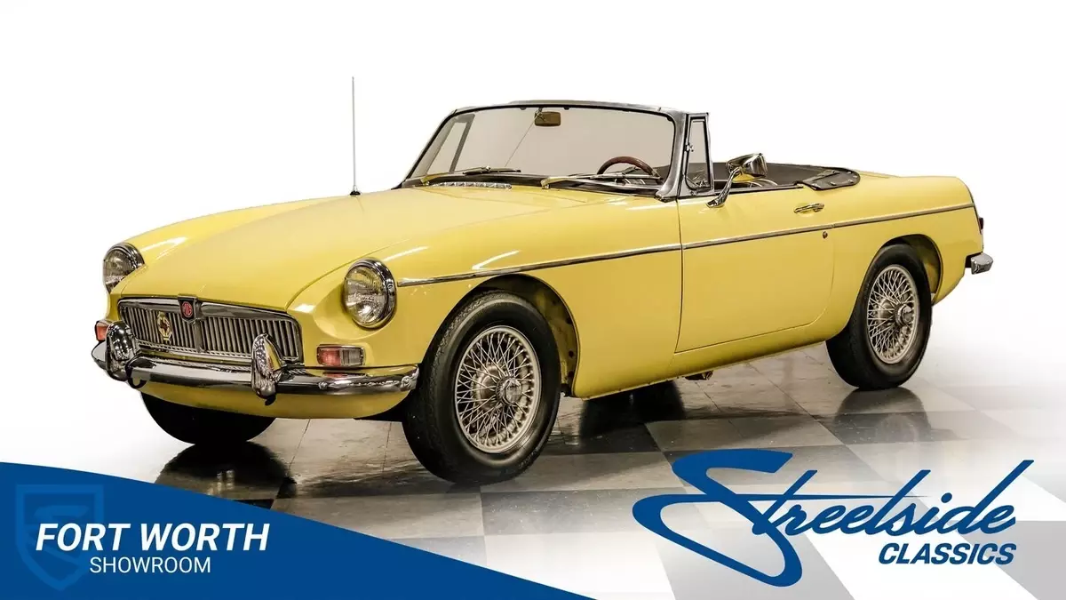 Restored & Very Clean! 54k Believed Orig Miles, BMIHT Cert w/ Matching 1.8L 4 Cy 1968 MG MGB
