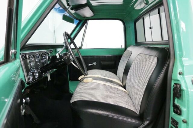 1968 Chevrolet C-10 -- - photo 5