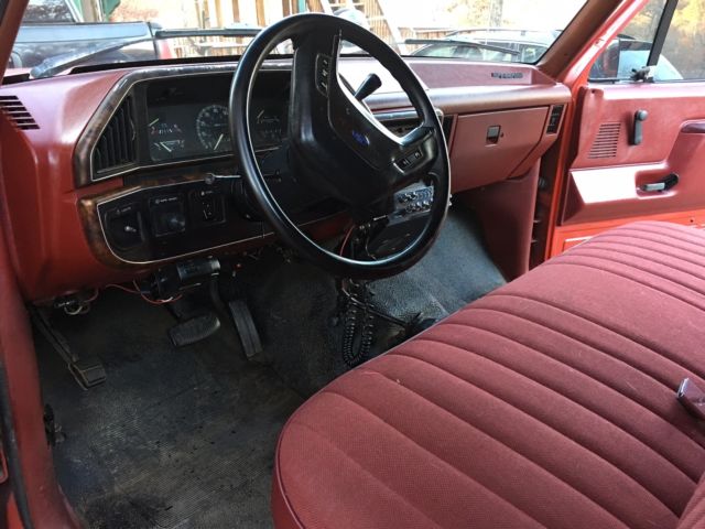 1987 Ford F-250 - photo 6