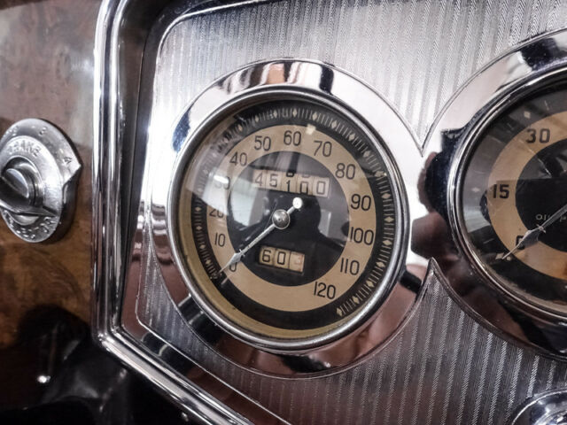 1933 Packard Model 1004 Super Eight Touring - photo 9