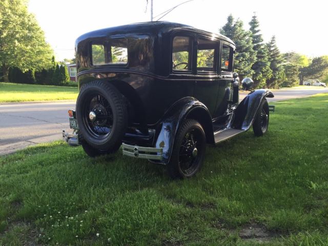 1930 Ford Model A - photo 5