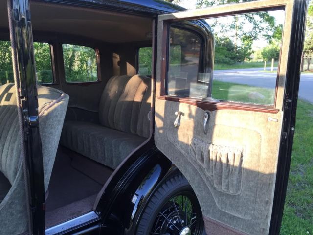 1930 Ford Model A - photo 8