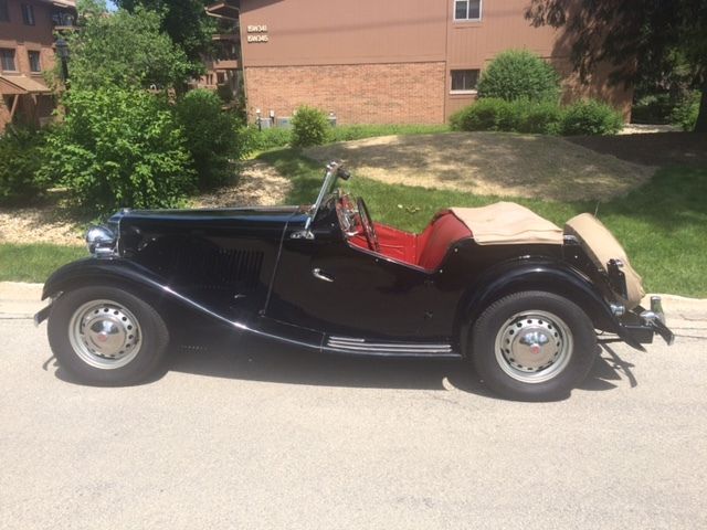 Restored Black 1953 MG TD (TD2) - Great Driver 1953 MG T-Series