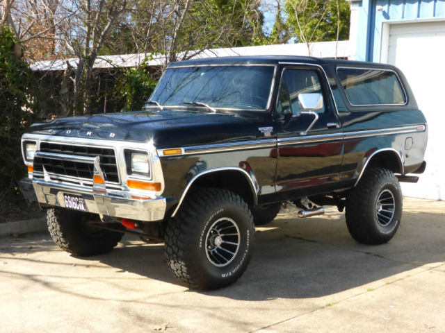 RESTORED BRONCO RANGER XLT BLACK/BLACK MINT LIFT 35" TIRES 15X10 MAG 460 V8 AUTO 1979 Ford Bronco Ranger XLT Sport Utility 2-Door