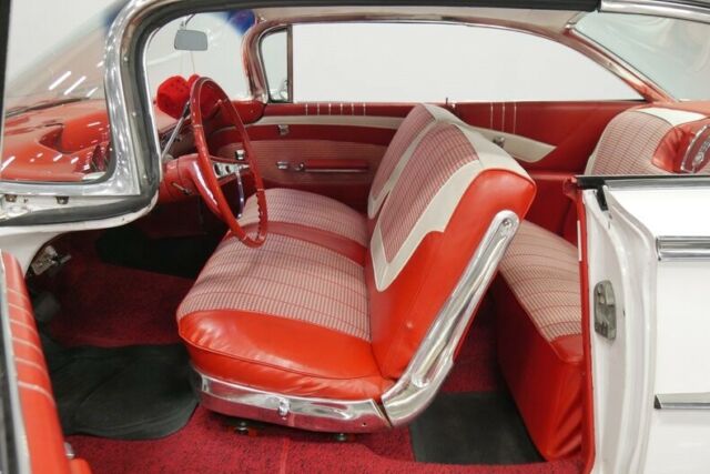 1960 Chevrolet Impala Bubble Top - photo 4
