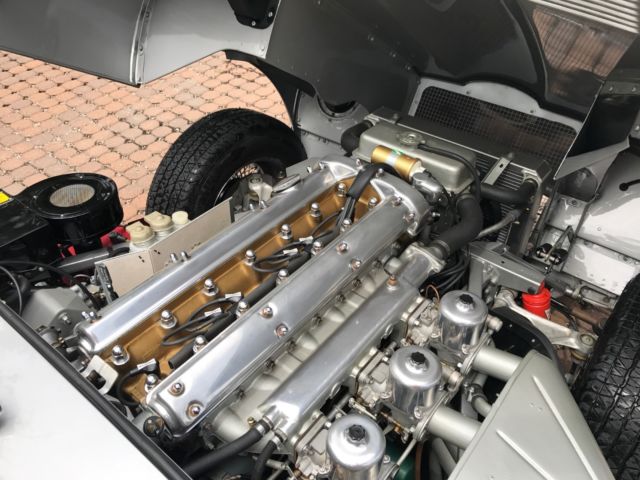 1967 Jaguar E-Type Coupe - photo 11