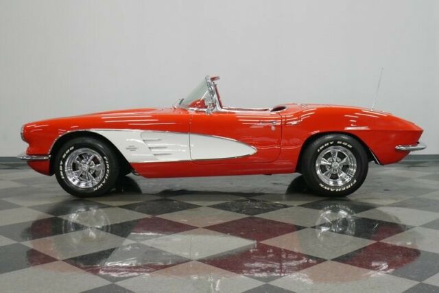 1961 Chevrolet Corvette -- - photo 8