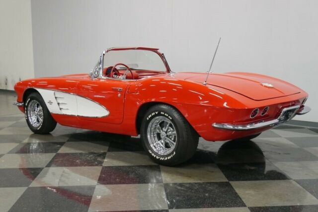 1961 Chevrolet Corvette -- - photo 9