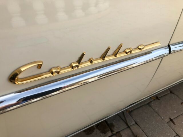 1954 Cadillac Eldorado Convertible - photo 11