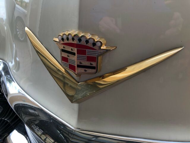 1954 Cadillac Eldorado Convertible - photo 3