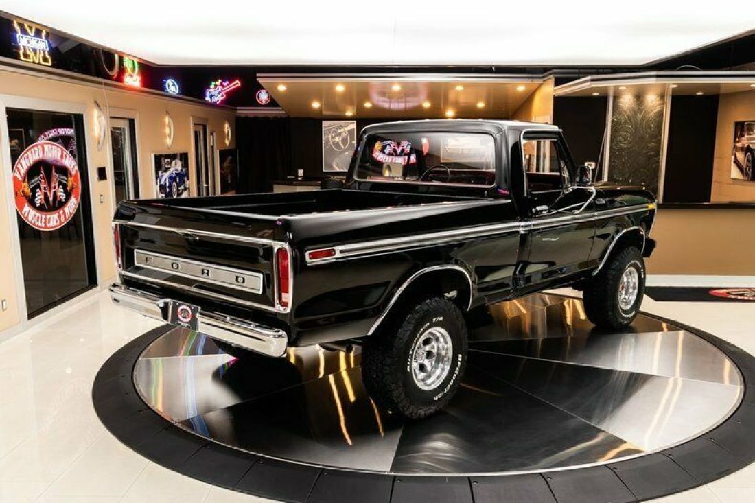 1979 Ford F-150 Custom Pickup 4X4 - photo 12
